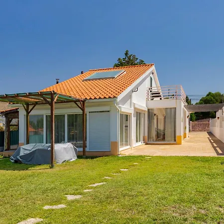 Casa Da Colina, By Match Holiday home *